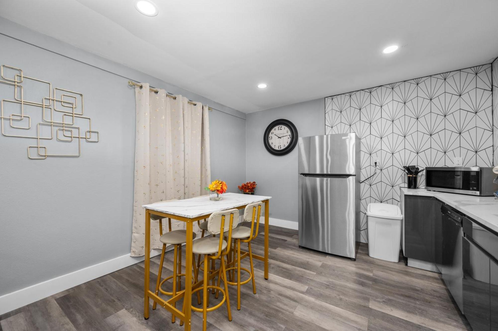 Modern 2Br City Center Getaway With Free Park Χιούστον Εξωτερικό φωτογραφία